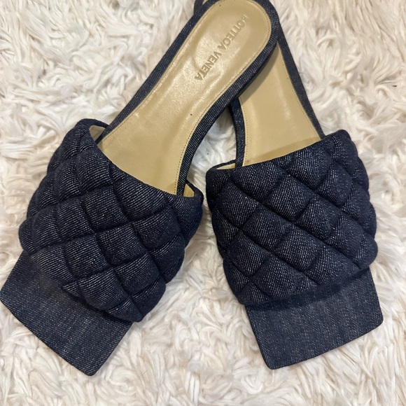 Bottega Veneta Quilted Dark Denim Mules Size 42 - Picture 9 of 13